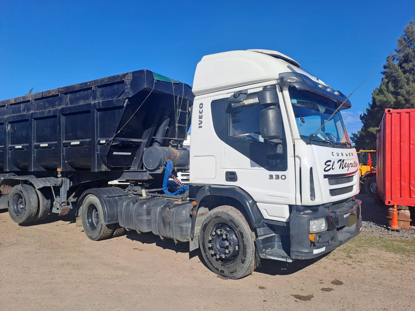 Camion Iveco Cursor 330  - foto 2